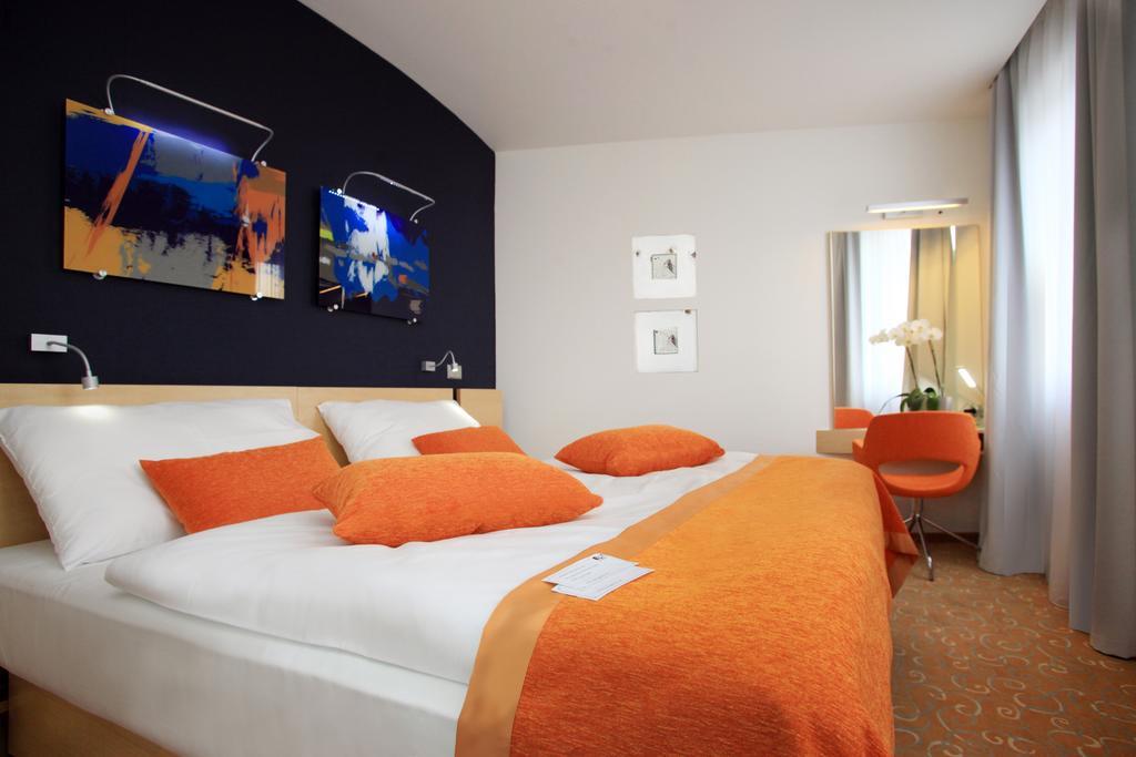 Orea Hotel Atrium Otrokovice Pokój zdjęcie