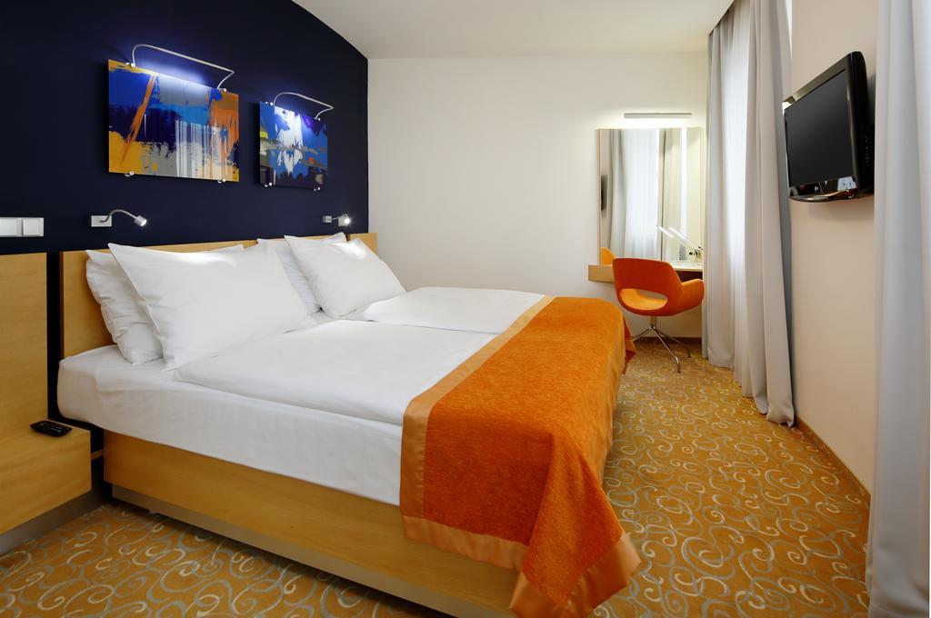 Orea Hotel Atrium Otrokovice Pokój zdjęcie