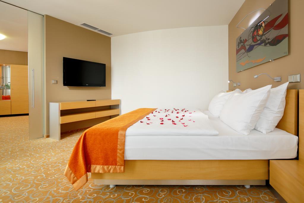 Orea Hotel Atrium Otrokovice Pokój zdjęcie