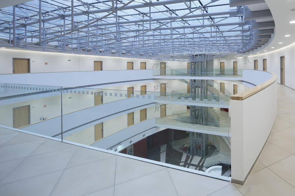 Orea Hotel Atrium Otrokovice Zewnętrze zdjęcie
